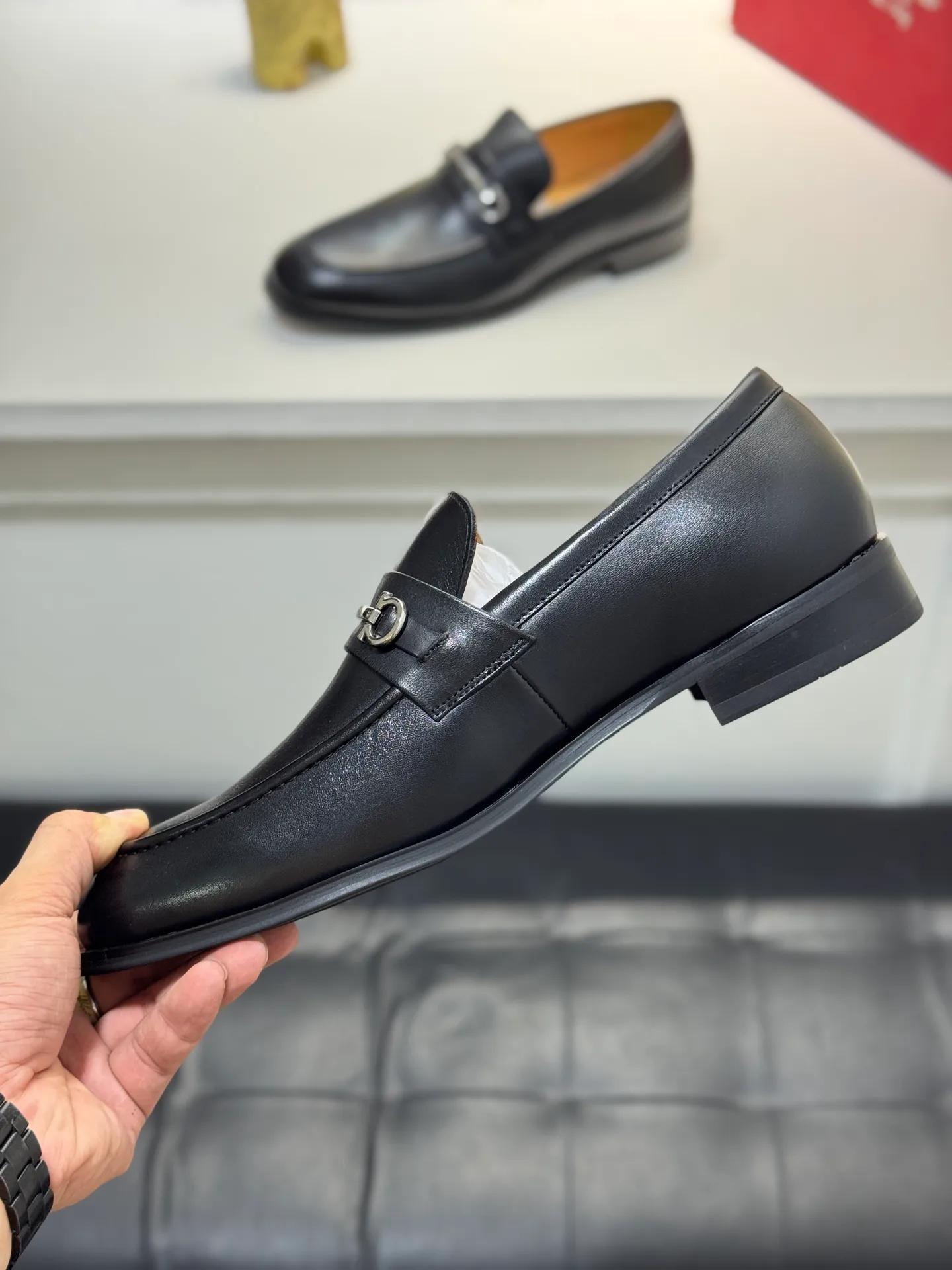 Men's men's shoes 💰480 [New style] 🐠🐠New Ferragamo [Ferragamo] top imported suit men's shoes 💯 Official website original copy, product materials: selected imported embossed calfskin + luxury hardware buckle accessories ~ imported water-dyed cow 🐂 leather lining. Strong three-dimensional visual effect, original combination outsole, multiple colors available😘 Size: 39-44 (customized at 45.46.47